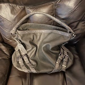 Large buckle purse